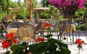 Hotel Villaggio Tabu